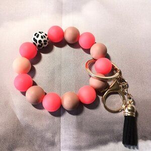 New Handmade Silicone Key Ring Bracelet Bag Charm Keychain Elastic & Portable